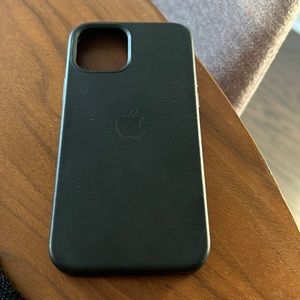 Apple iPhone 12 Pro Leather Case